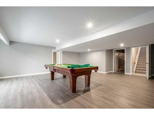 22 Mt Douglas Villas Se, Calgary, AB - Indoor Photo Showing Other Room