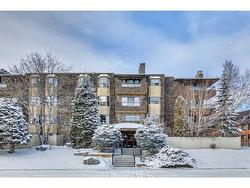 306-3719C 49 Street NW Calgary, AB T3A 2E3