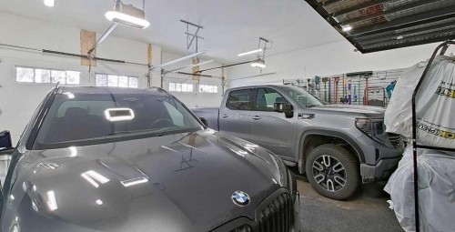 137 Silvertip Ridge, Canmore, AB - Indoor Photo Showing Garage