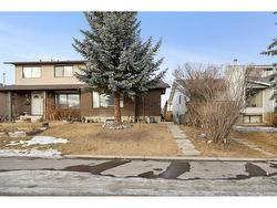 262 Woodside Circle SW Calgary, AB T2W 3K4