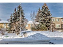 1732 20 Avenue NW Calgary, AB T2M 1H1