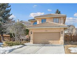 118 Sirocco Place SW Calgary, AB T3H 2N4