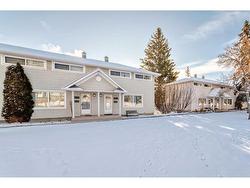 414-4525 31 Street SW Calgary, AB T3E 2P8