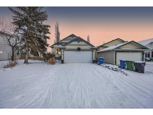 115 Harvest Oak Crescent Ne, Calgary, AB - Outdoor