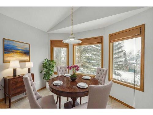 115 Harvest Oak Crescent Ne, Calgary, AB - Indoor Photo Showing Dining Room