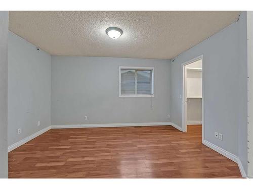 212 Coral Springs Circle Ne, Calgary, AB - Indoor Photo Showing Other Room