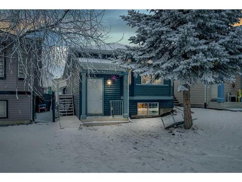 212 Coral Springs Circle Ne, Calgary, AB - Outdoor