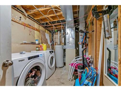 212 Coral Springs Circle Ne, Calgary, AB - Indoor Photo Showing Laundry Room