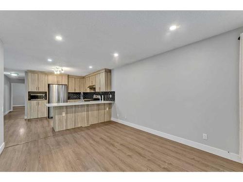 212 Coral Springs Circle Ne, Calgary, AB - Indoor Photo Showing Kitchen