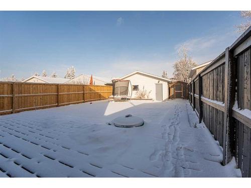 88 Abingdon Crescent Ne, Calgary, AB - Outdoor