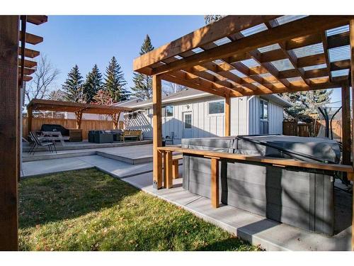 4703 26 Avenue Sw, Calgary, AB - Outdoor