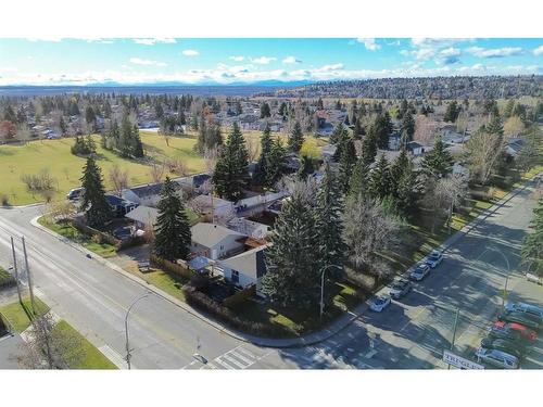 4703 26 Avenue Sw, Calgary, AB - Outdoor With View