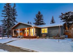 6528 Lombardy Crescent SW Calgary, AB T3E 5R4