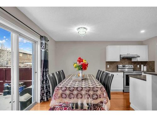 137 Saddlecrest Green Ne, Calgary, AB - Indoor Photo Showing Dining Room