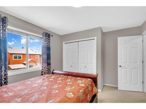 137 Saddlecrest Green Ne, Calgary, AB - Indoor Photo Showing Bedroom