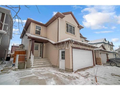 137 Saddlecrest Green Ne, Calgary, AB - Outdoor