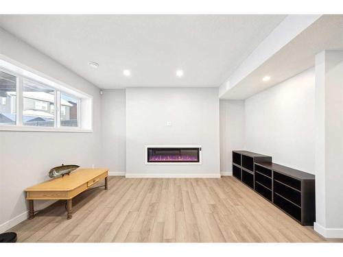 72 Evansglen Park Nw, Calgary, AB - Indoor