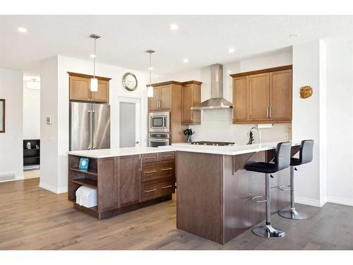 72 Evansglen Park Nw, Calgary, AB - Indoor Photo Showing Kitchen With Stainless Steel Kitchen With Upgraded Kitchen