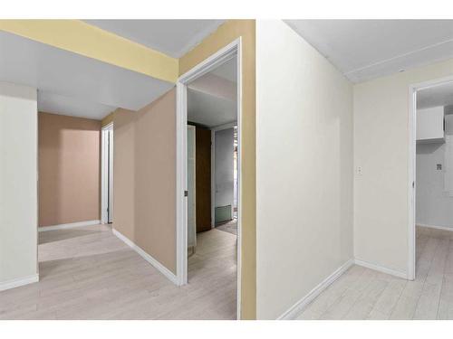 204 Olympia Drive Se, Calgary, AB - Indoor Photo Showing Other Room