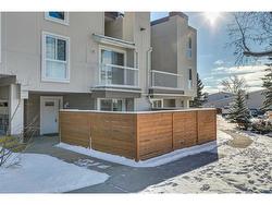 817-13104 Elbow Drive SW Calgary, AB T2W 2P2