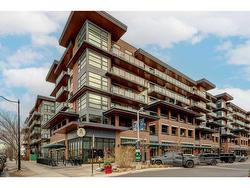 401-122 Mahogany Centre SE Calgary, AB T3M 2Y1