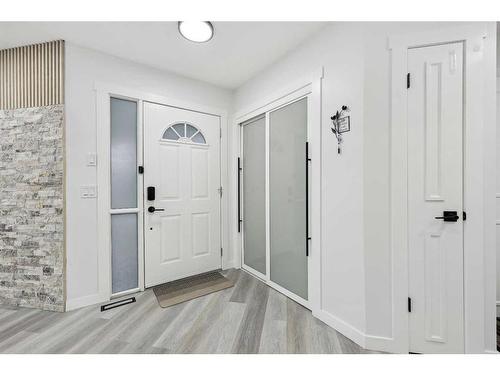 155 Scurfield Place Nw, Calgary, AB - Indoor Photo Showing Other Room