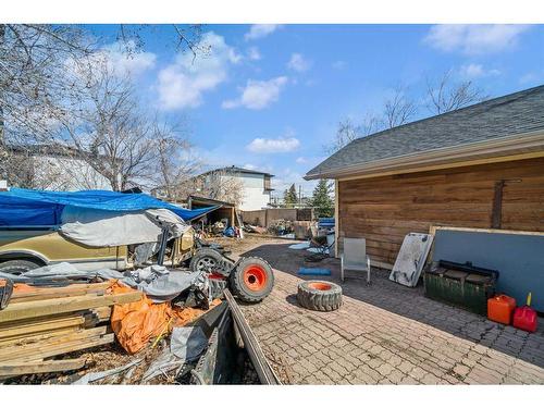 6516 35 Avenue Nw, Calgary, AB - Outdoor With Deck Patio Veranda