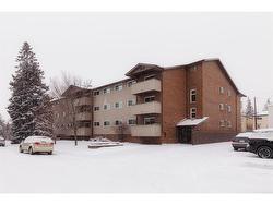 102-1917 24A Street SW Calgary, AB T3E 1V4