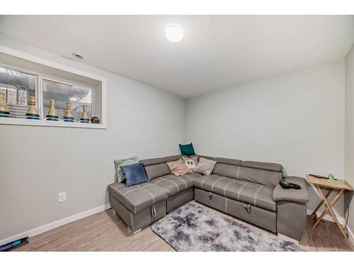 118 Red Embers Gate Ne, Calgary, AB - Indoor Photo Showing Living Room