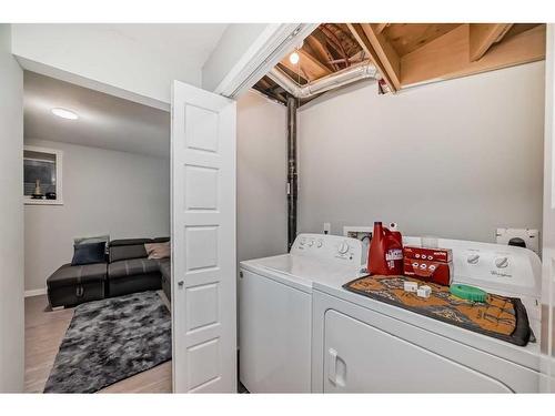 118 Red Embers Gate Ne, Calgary, AB - Indoor Photo Showing Laundry Room