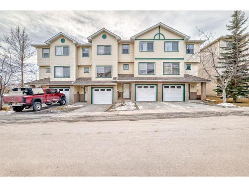 9 Dover Mews Se, Calgary, AB - Outdoor With Facade