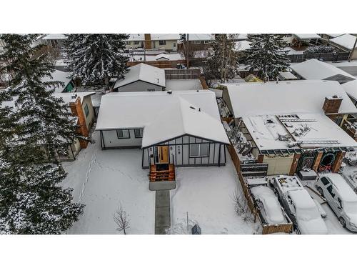 119 Silver Brook Road Nw, Calgary, AB - Outdoor