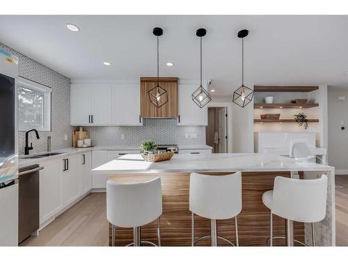 119 Silver Brook Road Nw, Calgary, AB - Indoor Photo Showing Kitchen With Stainless Steel Kitchen With Upgraded Kitchen