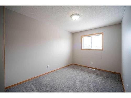 14 Taralea Bay Ne, Calgary, AB - Indoor Photo Showing Other Room