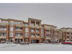 204-8 Hemlock Crescent SW Calgary, AB T3C 2Z1