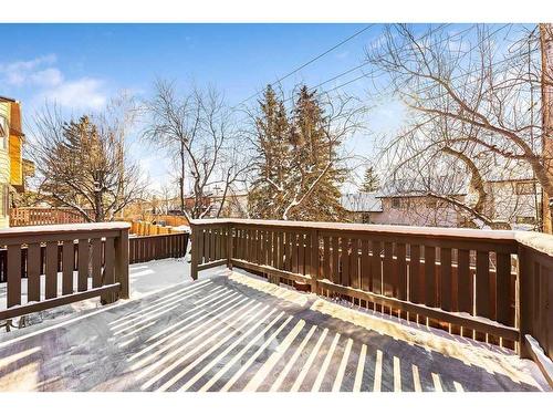 104 Hawkwood Crescent Nw, Calgary, AB - Outdoor