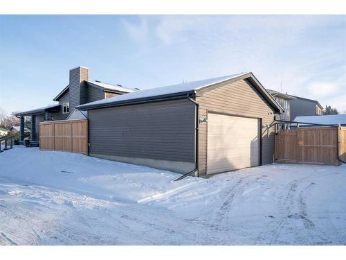 3 Rivervalley Place Se, Calgary, AB - Outdoor With Exterior