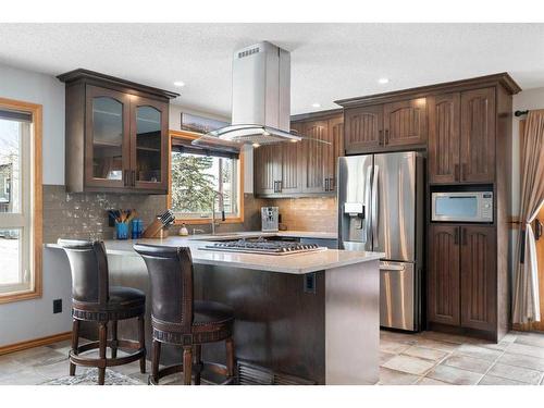 3 Rivervalley Place Se, Calgary, AB - Indoor Photo Showing Kitchen With Stainless Steel Kitchen With Upgraded Kitchen