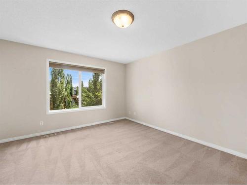 21 Cranwell Square Se, Calgary, AB - Indoor Photo Showing Other Room