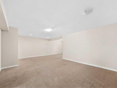 21 Cranwell Square Se, Calgary, AB - Indoor Photo Showing Other Room