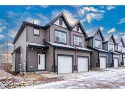 411-25 Evanscrest Mews NW Calgary, AB T3P 2A3