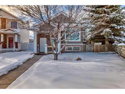 50 Somercrest Circle SW Calgary, AB T2Y 3H2