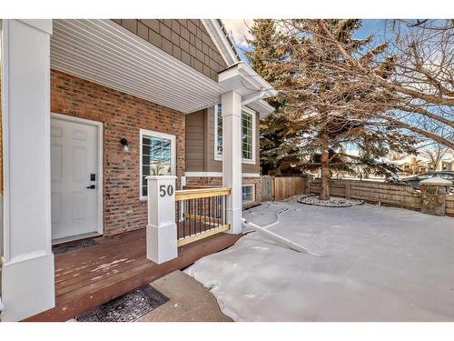 50 Somercrest Circle Sw, Calgary, AB - Outdoor