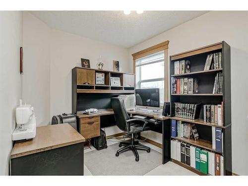 191 Rocky Ridge Landing Nw, Calgary, AB - Indoor Photo Showing Office