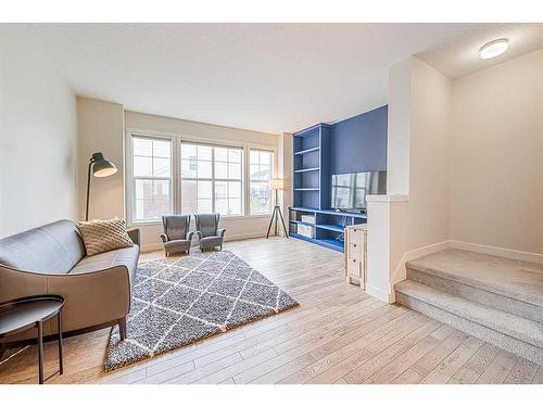 226 Nolanfield Villas Nw, Calgary, AB - Indoor Photo Showing Living Room