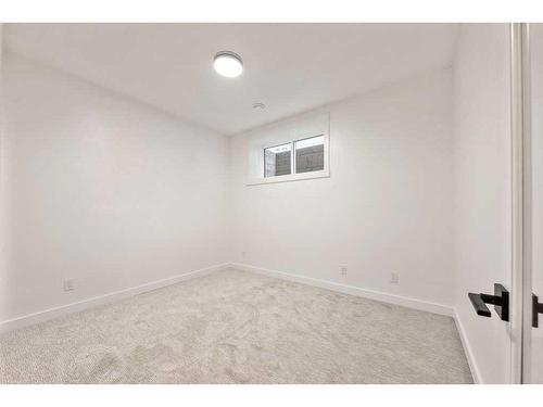 3115 13 Avenue Sw, Calgary, AB - Indoor Photo Showing Other Room