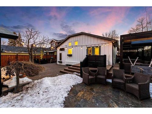 528 14 Avenue Ne, Calgary, AB - Outdoor With Deck Patio Veranda