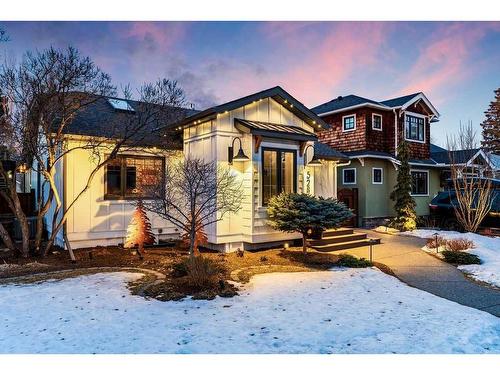 528 14 Avenue Ne, Calgary, AB - Outdoor