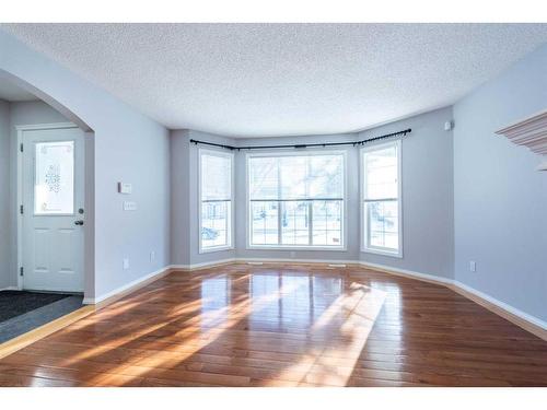 96 Taradale Drive Ne, Calgary, AB - Indoor Photo Showing Other Room