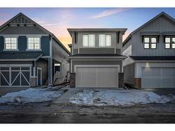 326 MAGNOLIA Way  Calgary, AB T3M 3S6